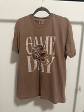 Load image into Gallery viewer, Camo Game Day