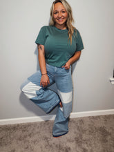 Load image into Gallery viewer, Patch me up Jeans